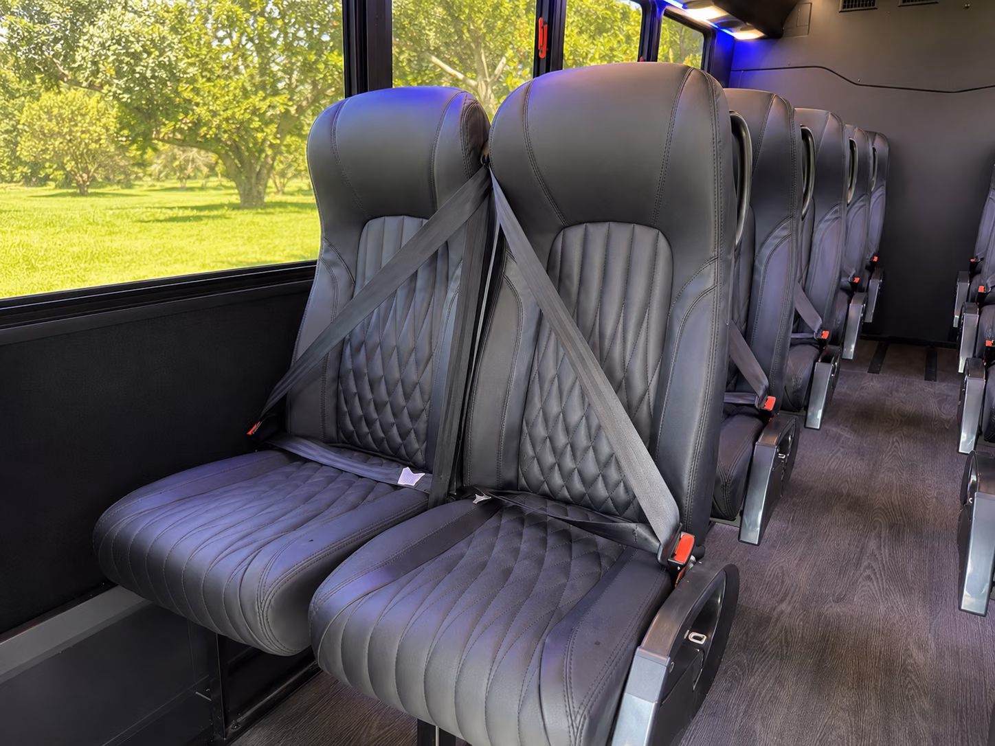 arrange transportation for your next corporate event 2
