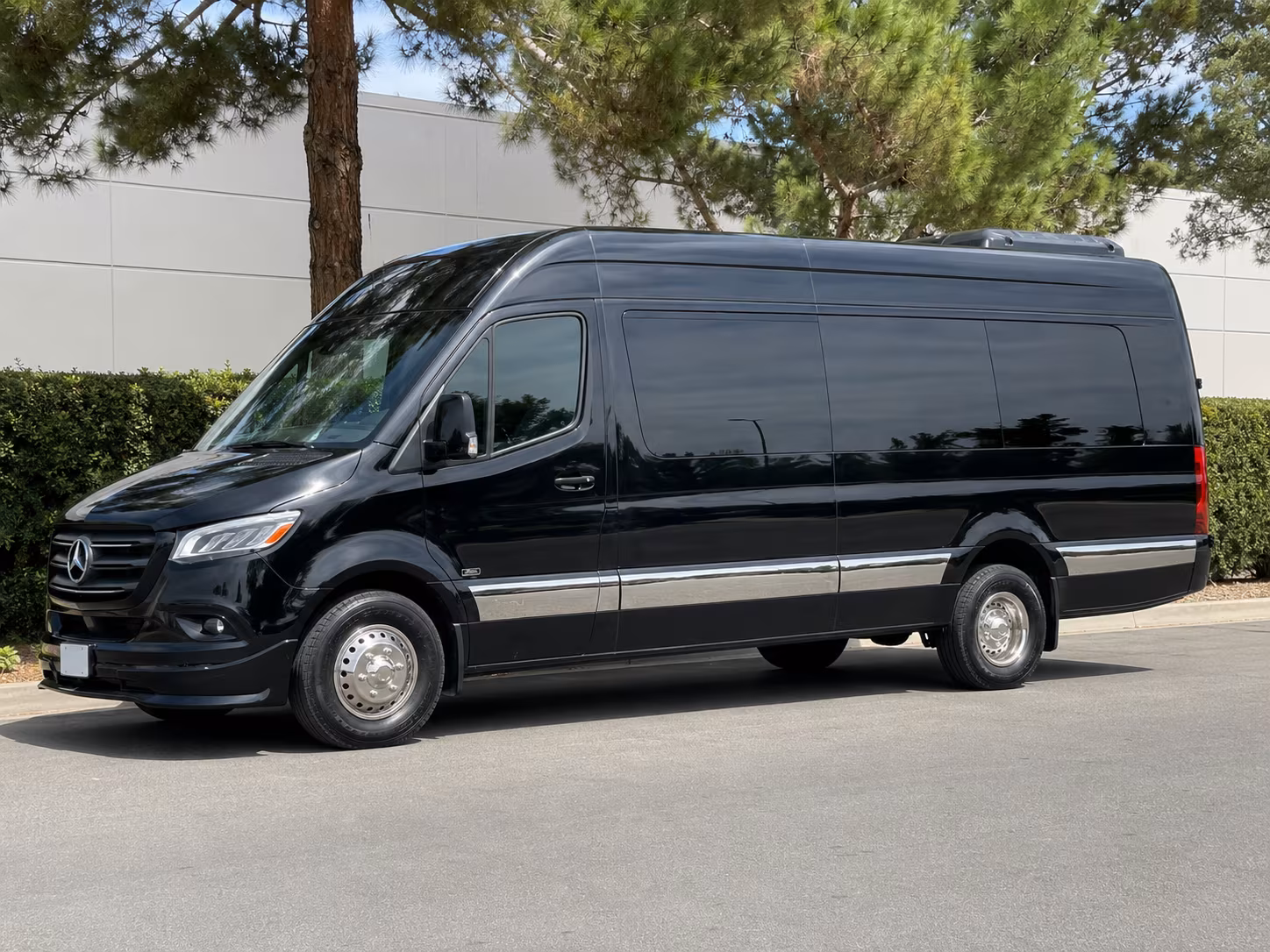 arrange transportation for your next wedding 2