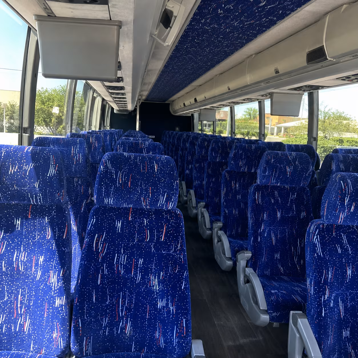 charter buses for large tulsa high school prom groups