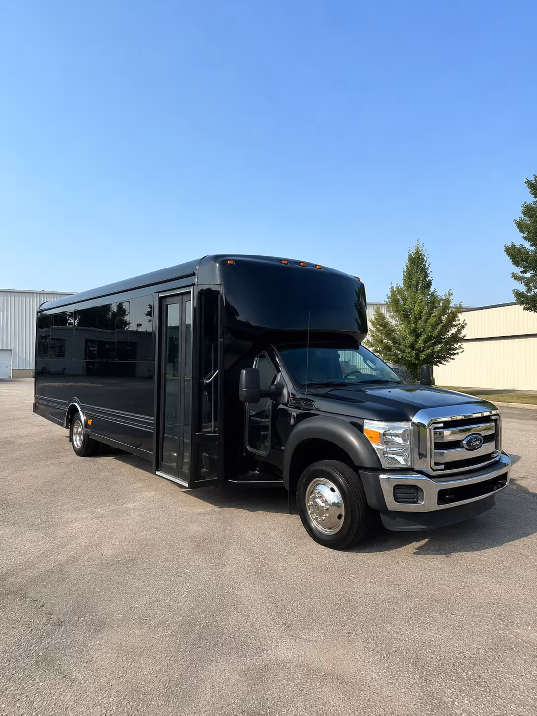 party buses for tulsa bachelorette and bachelor weekends