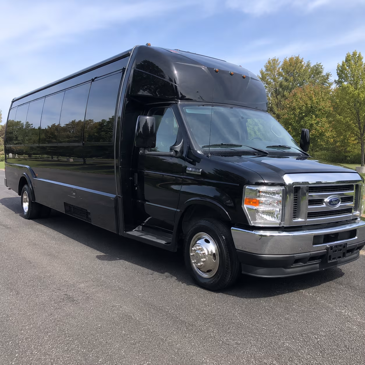 tulsa party bus rentals for blue dome district bar crawls