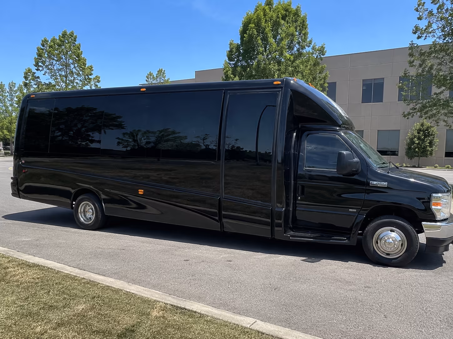 tulsa school field trip and educational group bus rentals